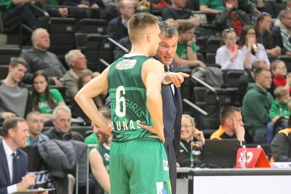 „Žalgiris“ sutrypė „Dzūkiją“ ir LKL pusfinalyje kovos su  „Neptūnu“