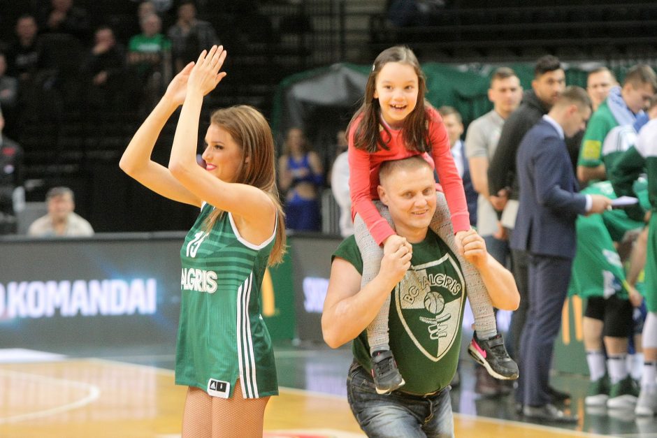 Jaunųjų bokštų vedamas „Žalgiris“ pergalingai baigė reguliarųjį sezoną