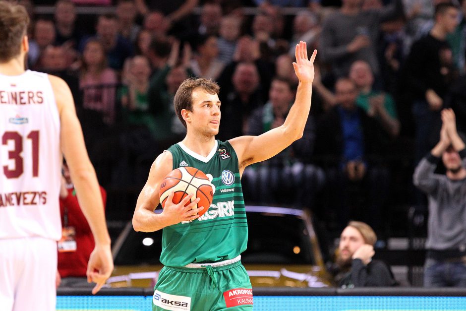 „Žalgiris“ išrašė pirmąjį pralaimėjimą „Lietkabelio“ komandai