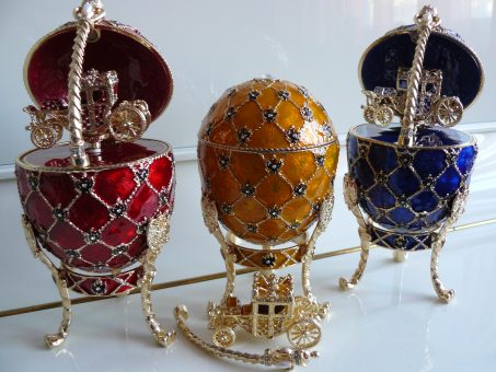 Skelbimas - *** Parduodu garsios ,,FABERGE" firmos juvelyrikos stebuklą kiaušinius