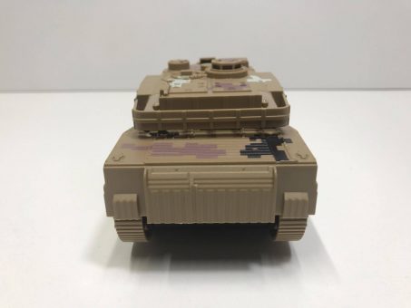 Skelbimas - Naujas žaislinis karinis tankas!