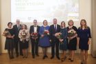 Įteiktos Metų mokytojo premijos Įteiktos Metų mokytojo premijos