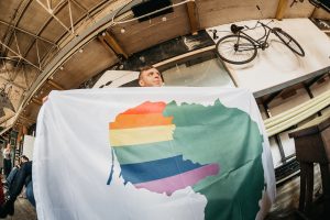 Apeirono teatras Klaipėdoje buria ir drąsina LGBTQ+ bendruomenę