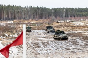 Prezidentas ir kariuomenės vadas Lenkijoje stebės nacionalines pratybas „Dragon 2024“