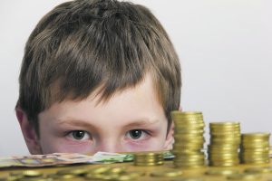 Pinigai ir vaikai: kada ir kaip kalbėtis apie finansus