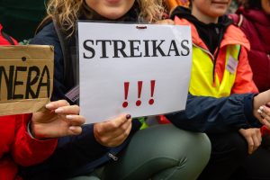 Atnaujinamas mokytojų streikas: vyks mitingas prie Seimo