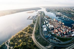 Uostas laimėjo bylą prieš aplinkosaugininkus