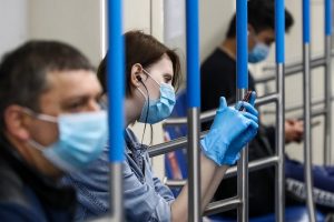 Rusijoje – per 20 tūkst. naujų COVID-19 atvejų, mirė 601 užsikrėtęs žmogus
