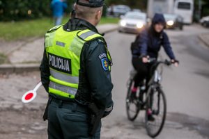 Vagystė Klaipėdoje: iš automobilių stovėjimo aikštelės dingo kalnų dviratis