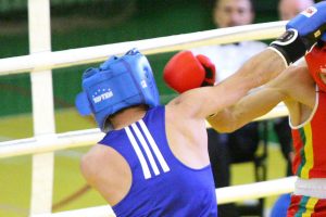 Lietuvos jaunių bokso rinktinė grįžo iš Europos pirmenybių Rusijoje