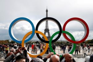 Paryžiaus merė nepritaria rusų dalyvavimui olimpiadoje, kol vyksta karas Ukrainoje
