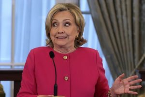 H. Clinton pasišaipė iš V. Putino: labai gaila, Vladimirai