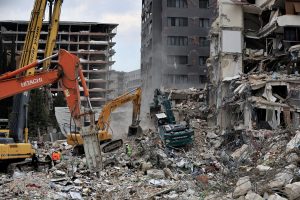 Per naują žemės drebėjimą Turkijoje ir Sirijoje žuvusių žmonių skaičius padidėjo iki 8 