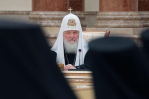 Rusijos patriarchas perspėjo apie kovos su smurtu artimoje aplinkoje įstatymo pavojus