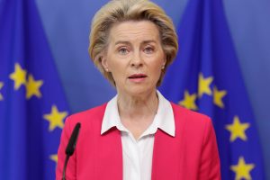 U. von der Leyen atvyko vizito į Kyjivą