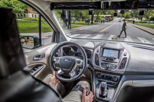 „Ford“ kuria ženklų kalbą autonominiams automobiliams