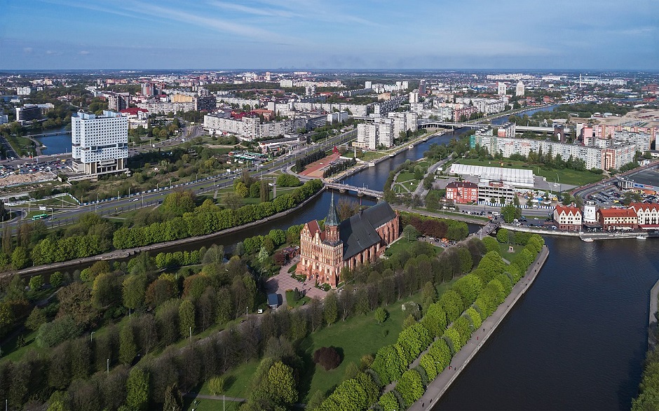 Eksperci języka łotewskiego sugerują używanie historycznej lub niemieckiej nazwy Kaliningrad