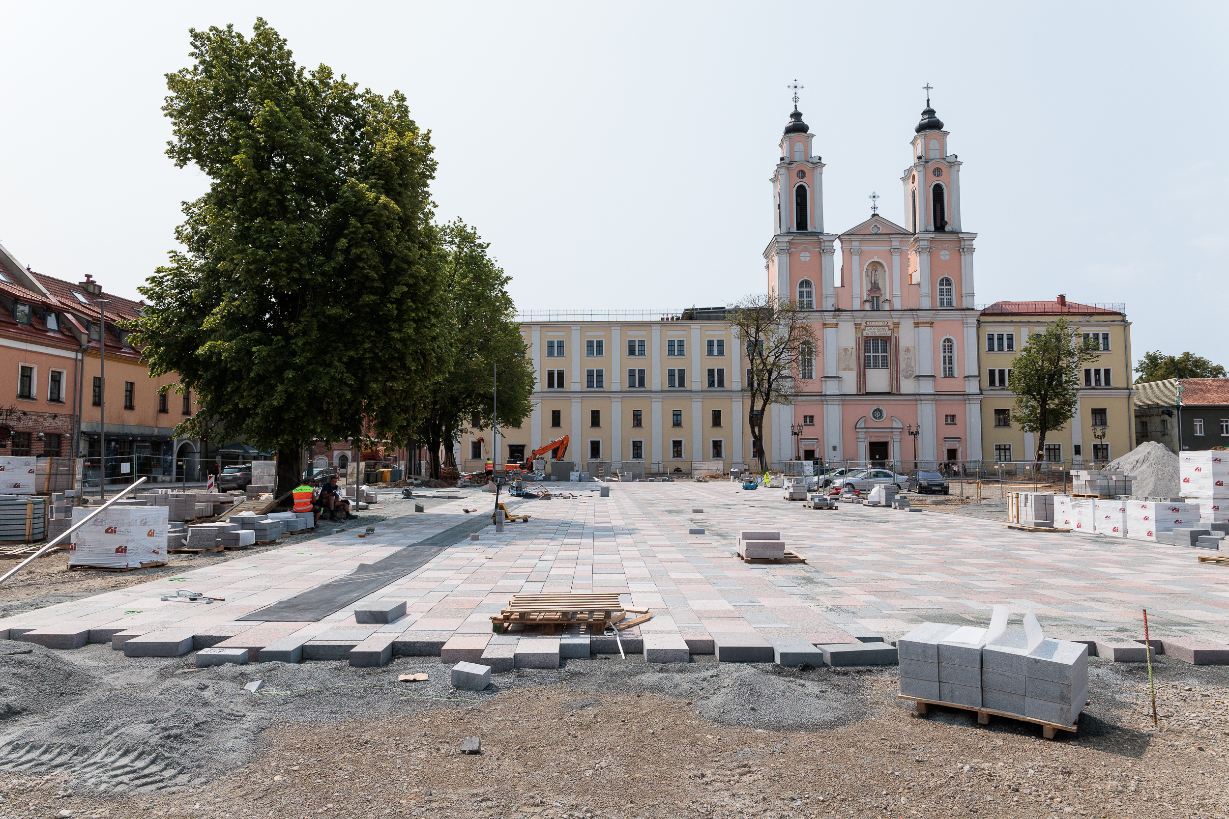 In the Old Town – modern lighting?