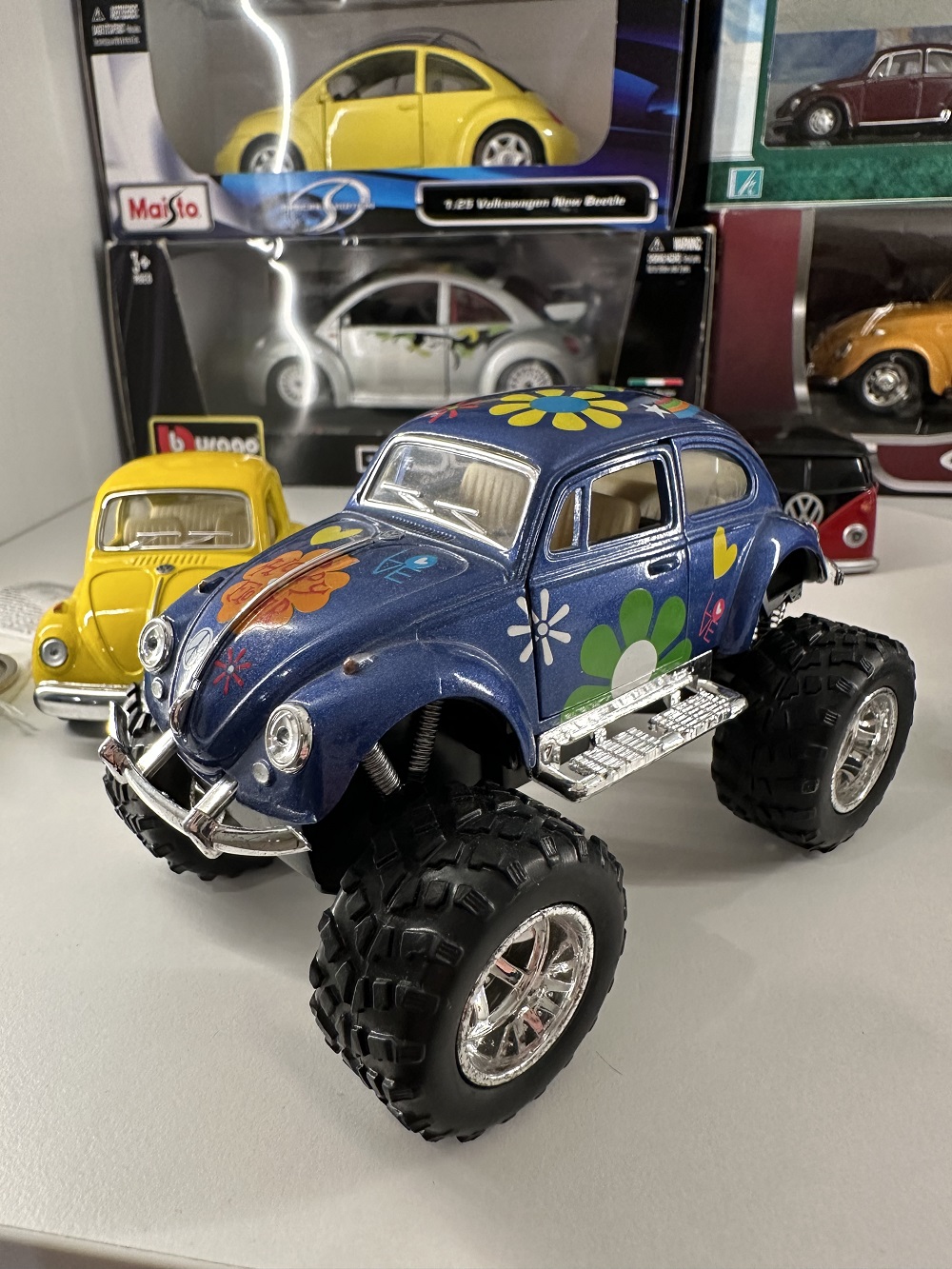 The first car encouraged to accumulate the original collection