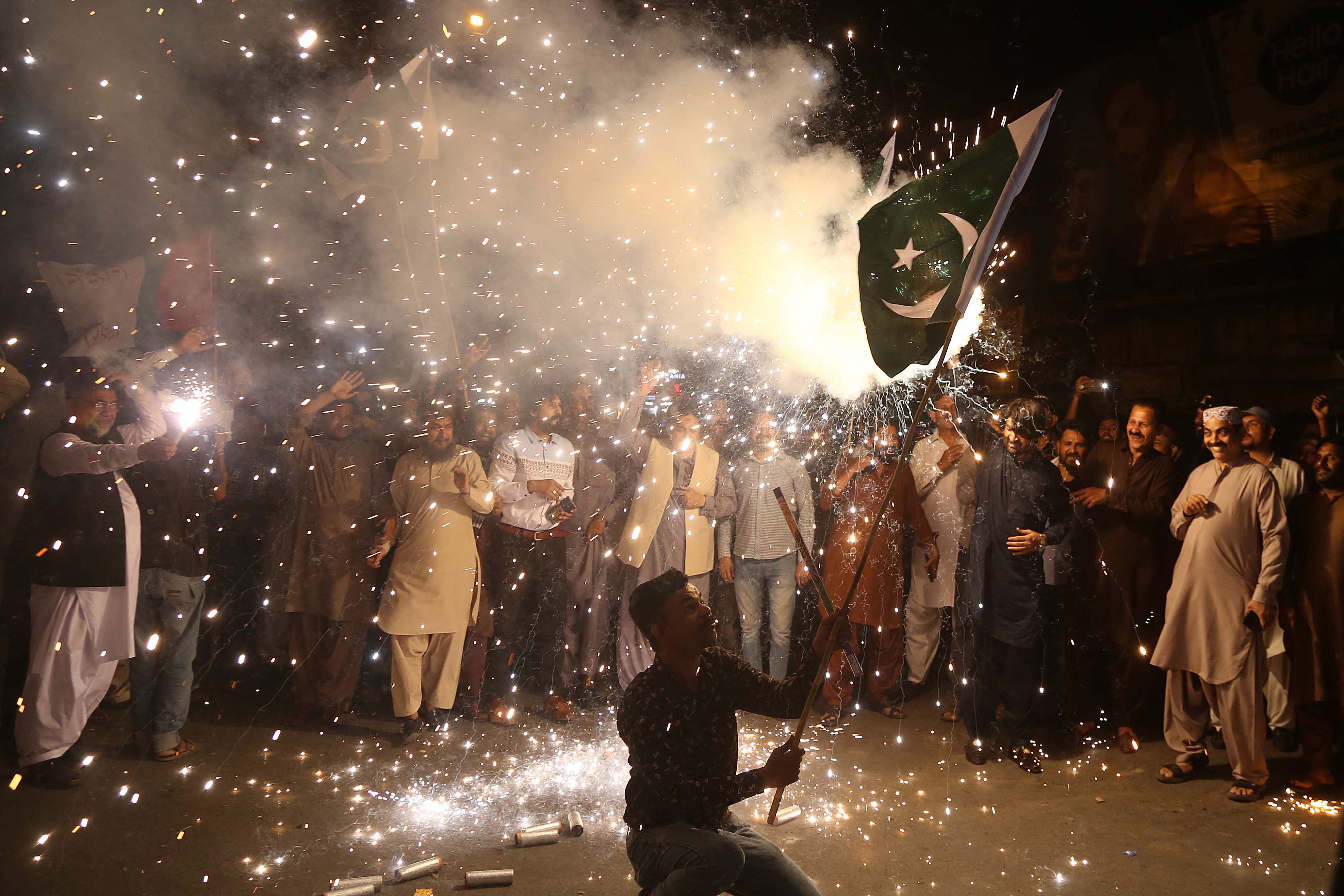 World War Lust at the Kashmir Front (II)