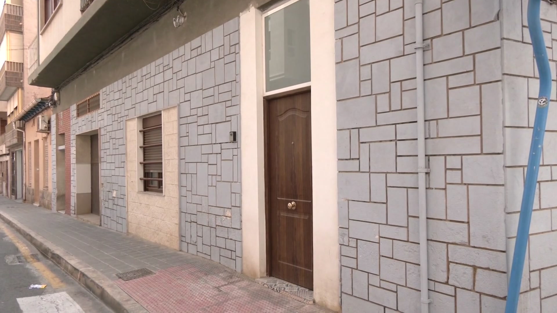 Take strict measures: Removing thousands of apartments is required