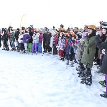 Liepkalnyje 100 vaikų pirmą kartą šliuožė slidėmis