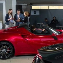 Lietuvoje pristatytas grakštus ir galingas „Alfa Romeo“ kabrioletas „4C Spider“