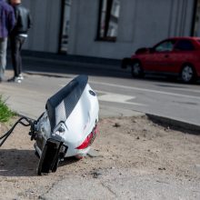 Kauno centre – motociklo ir automobilio avarija