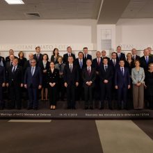 NATO gynybos ministrai tarėsi dėl būsimos NATO vadovavimo struktūros
