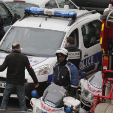 Išpuolis Paryžiuje – dėl karikatūros