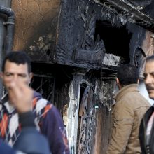 Molotovo kokteilis Kairo diskotekoje pražudė mažiausiai 16 žmonių