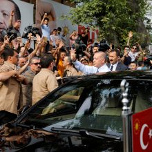 R. T. Erdoganas skelbia pergalę rinkimuose Turkijoje