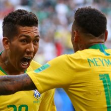 Brazilijos futbolininkai žengė į pasaulio čempionato ketvirtfinalį