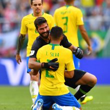 Brazilijos futbolininkai žengė į pasaulio čempionato ketvirtfinalį