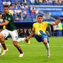 Brazilijos futbolininkai žengė į pasaulio čempionato ketvirtfinalį