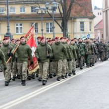 Vasario 16-osios minėjimo metu Š. Butkui įteikta miesto vėliava