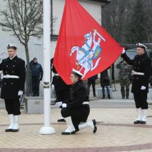 Vasario 16-osios minėjimo metu Š. Butkui įteikta miesto vėliava