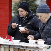 Žvejų ir jūrininkų vaišių neliko per valandą