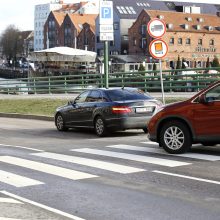 Visureigio skrydis Klaipėdoje baigėsi ant kavinės terasos