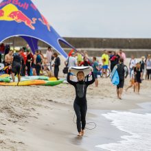 Prie šiaurinio molo – vandens sporto pamokos ir linksmybės