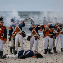 Pajūryje griaudėjo napoleonmečio ginklų šūviai