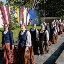 Baltų vienybės dieną – šventė Laikrodžių muziejaus kiemelyje