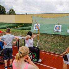 Žmonės su negalia Klaipėdoje mėgavosi galimybe drauge sportuoti