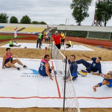 Žmonės su negalia Klaipėdoje mėgavosi galimybe drauge sportuoti