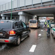 Jaunas vairuotojas bandė sprukti nuo policijos naktinės Klaipėdos gatvėmis