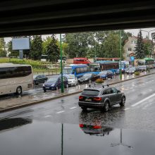 Uostamiestį skandino lietus: patvino gatvės, kiemai