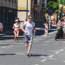 Stebino spalvų pliūpsnis