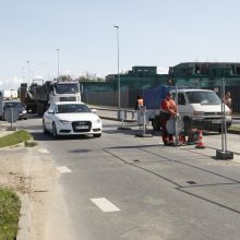 Vairuotojai keiksnoja remonto darbus: Liepų gatvėje – nesibaigiančios spūstys