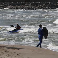 Rudeniški orai neatgrasė – klaipėdiečiai traukia prie jūros