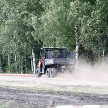 Degantį durpyną gesinantys ugniagesiai: darbo bus mažiausiai kelioms paroms